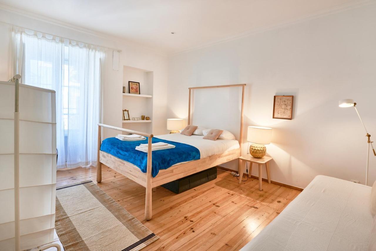 Spacious Bairro Alto Apartment With Courtyard, By Timecooler 리스본 외부 사진