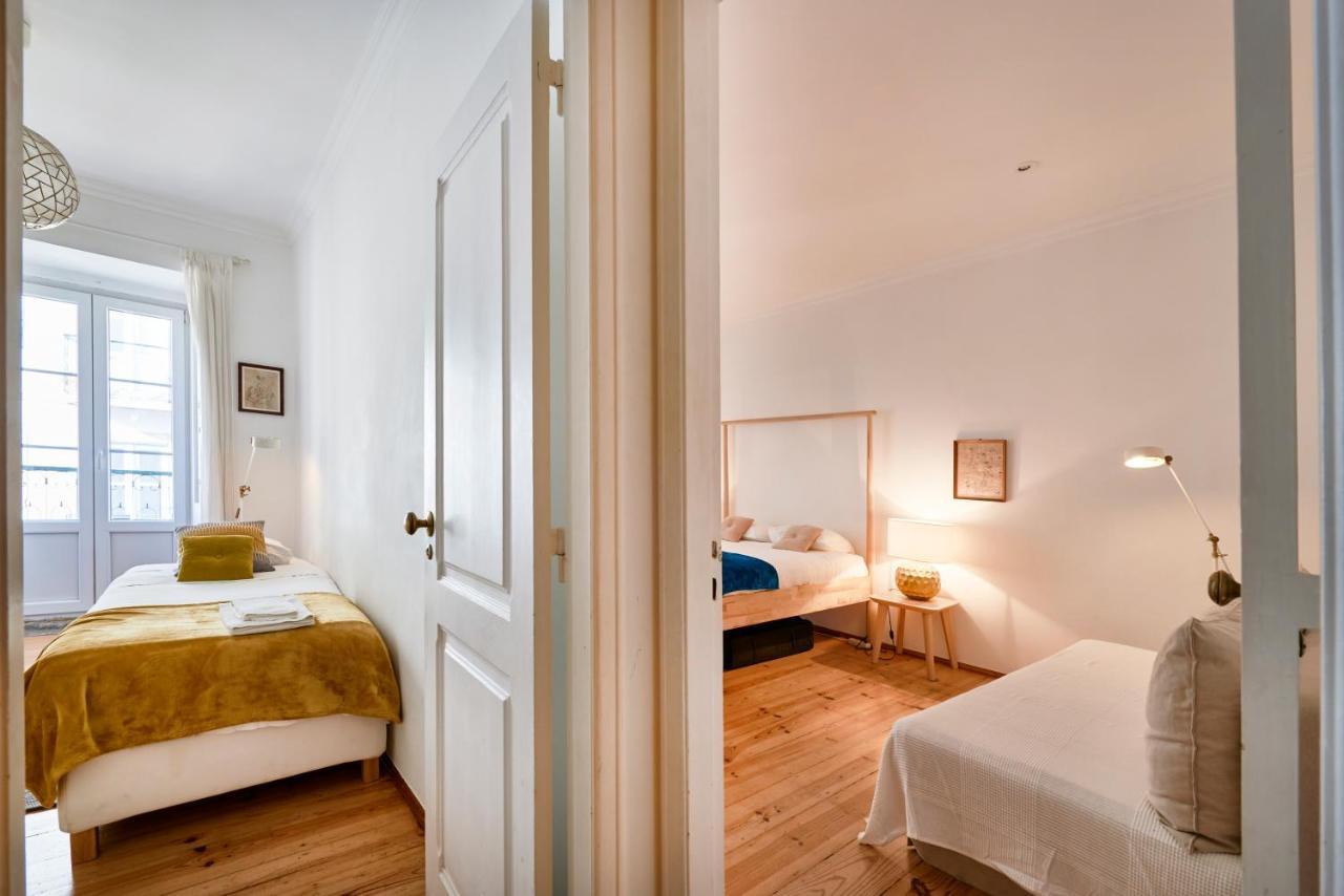 Spacious Bairro Alto Apartment With Courtyard, By Timecooler 리스본 외부 사진