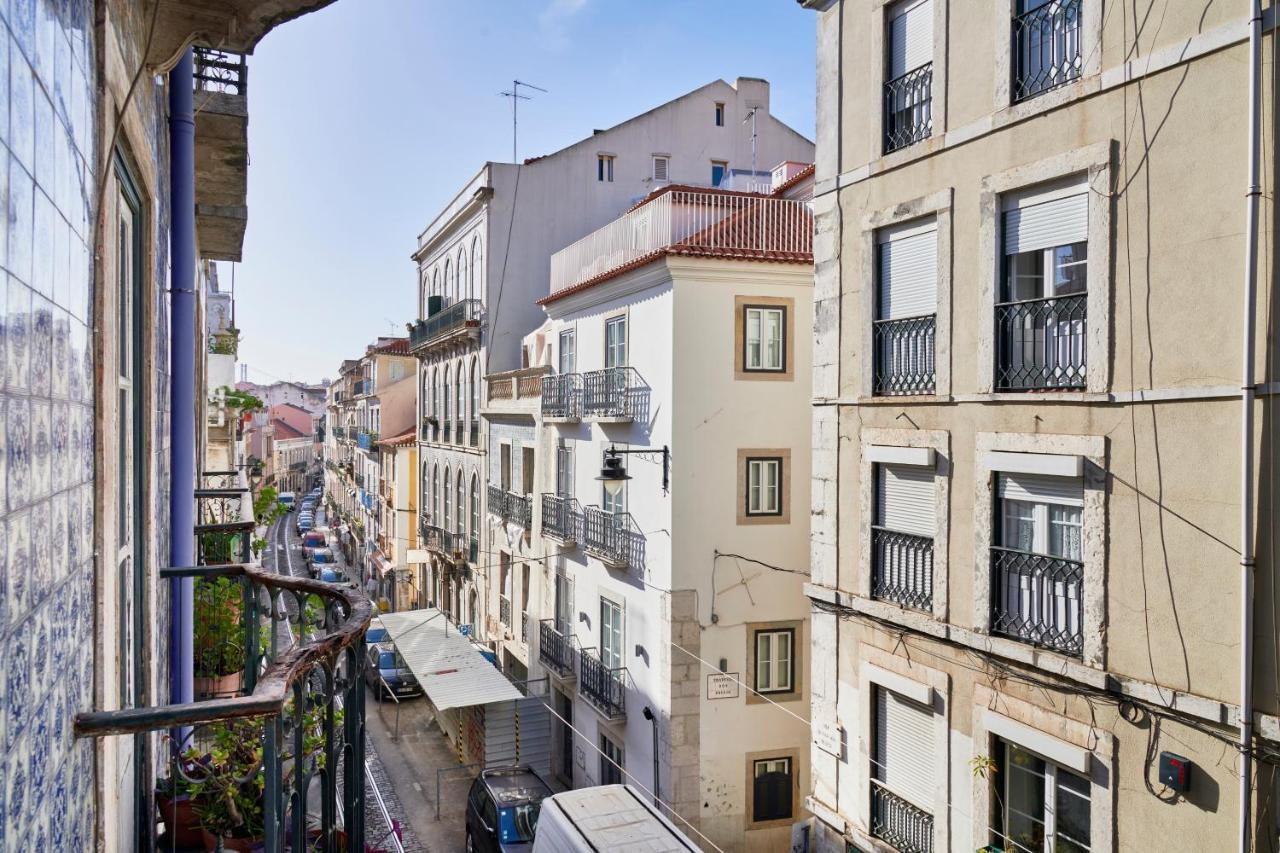 Spacious Bairro Alto Apartment With Courtyard, By Timecooler 리스본 외부 사진