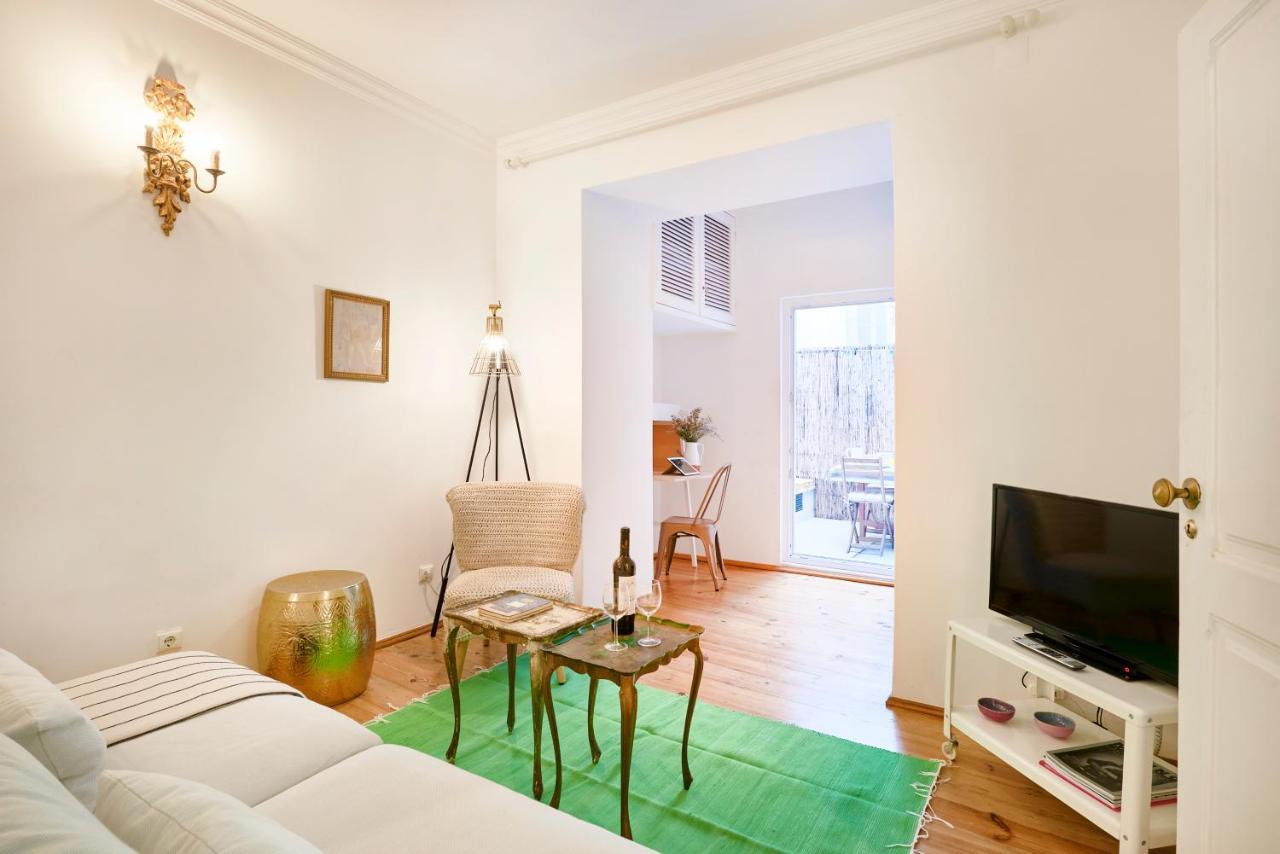 Spacious Bairro Alto Apartment With Courtyard, By Timecooler 리스본 외부 사진